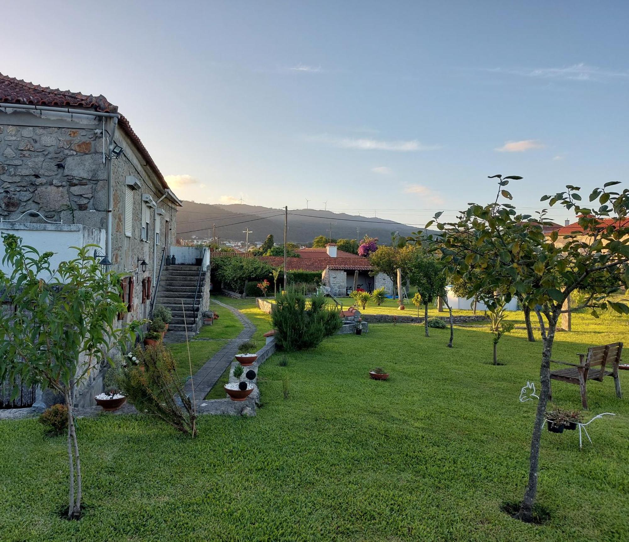 Отель Quinta Da Ponte Виана-ду-Каштелу Экстерьер фото